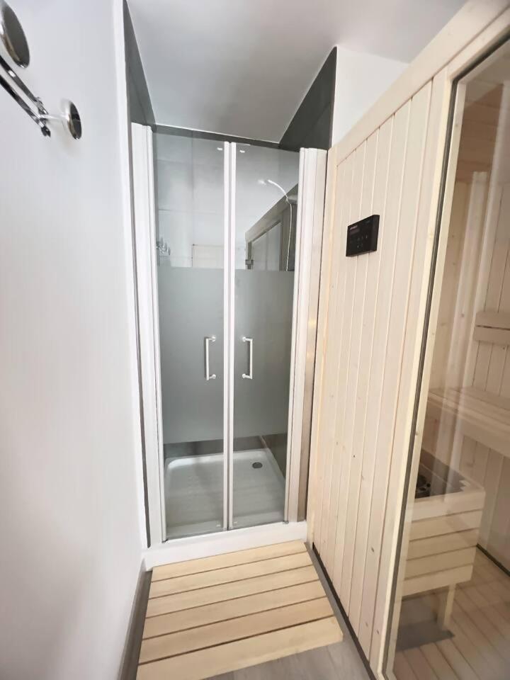 Luxury Sauna By Confortsky Pas De La Casa Exterior photo